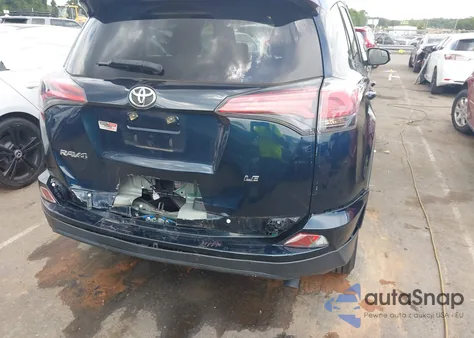 2018 Toyota Rav4 Le z USA, uszkodzony, nr VIN JTMZFREV5JJ725555